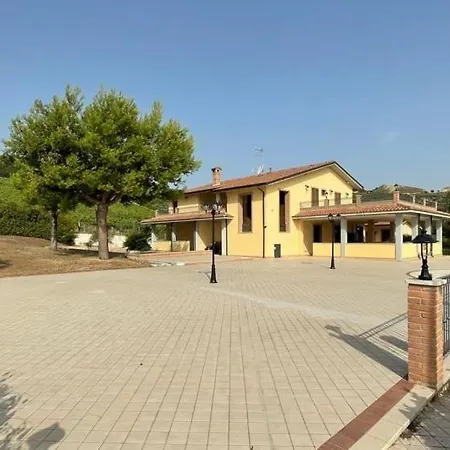 Il Vigneto Country House * Villa Rosa Di Martinsicuro