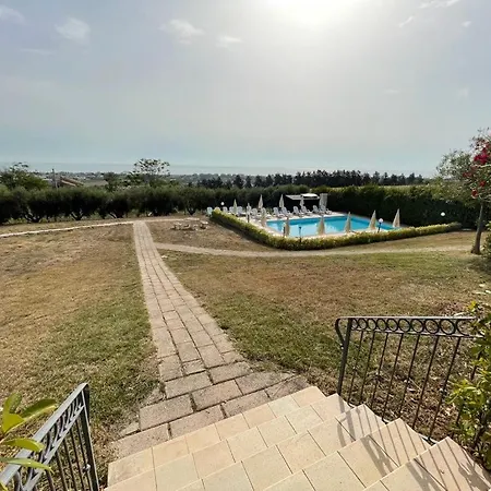 Il Vigneto Country House * Villa Rosa Di Martinsicuro